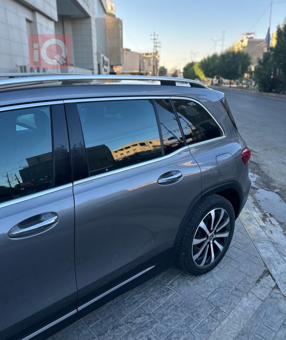 مرسيدس بنز GLB